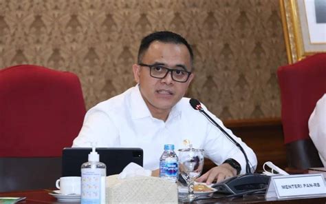 Menteri Azwar Anas Siapkan Pp Pengangkatan Honorer Turunan Uu Asn