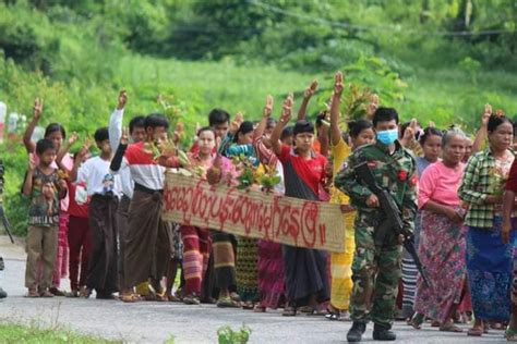 Khit Thit Media On Twitter စလင်းတွင် ဒေါ်အောင်ဆန်းစုကြည်မွေးနေ့ အထိမ