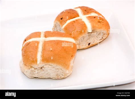 Hot Cross Bun Stock Photo Alamy