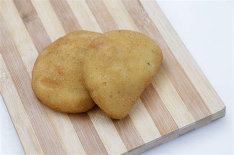 Risoli De Presunto E Queijo P O De Queijo Majestade