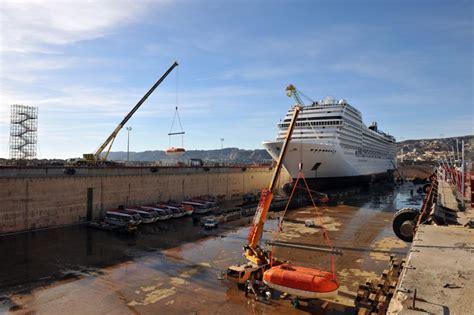 Largest Dry Dock In The World About Dock Photos Mtgimage Org