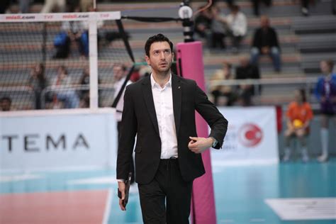 Lider Be Sette Kazand Voleybolunsesi