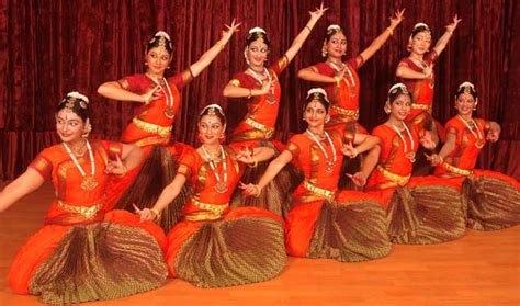 Kathak Classical Dance, History, Style, Origin, Costume, Images