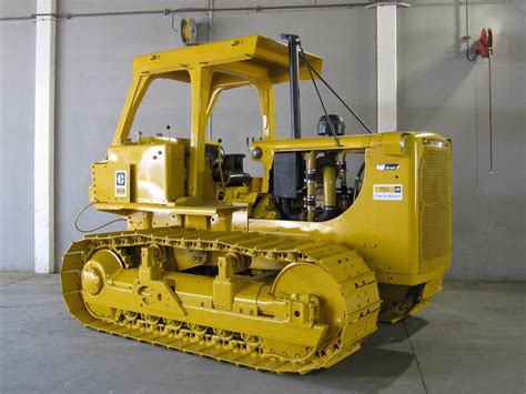 Caterpillar D7E hybrid dozer photos - CNET