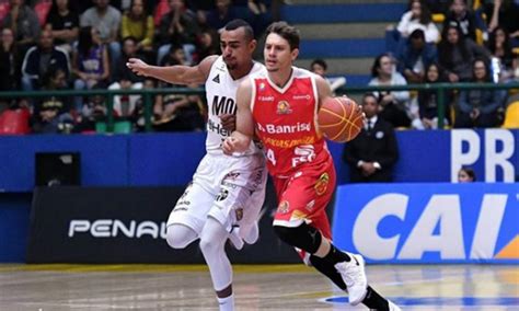 Caxias Vence Mogi E Ainda Respira Nos Playoff Do Nbb