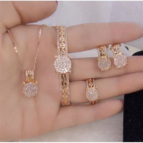 Jual Set Replika Berlian Micro Diamond Cantik Mewahtahan Lama