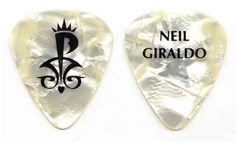 Pat Benatar Neil Giraldo Signature White Pearl Tour Guitar Pick Eur 1082 Picclick Fr