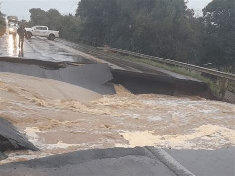 Temporais Causam Destrui O E Deixam Mortos No Rs Veja Imagens