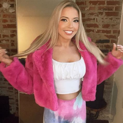 Forever 21 Jackets Coats Forever 2 Barbie Hot Pink Faux Fur Cropped Coat Size M Poshmark