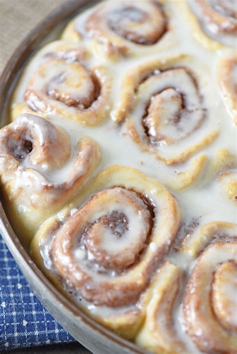 How To Make Cinnamon Rolls Out Of Biscuits Design Corral