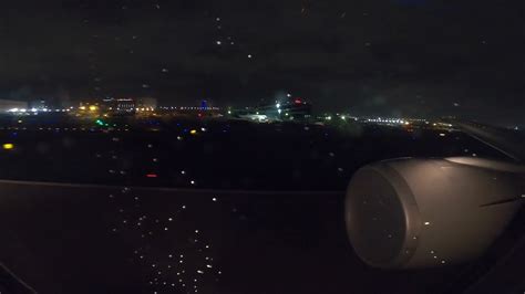 Ge Power United Boeing Er Rainy Takeoff From Lax Youtube