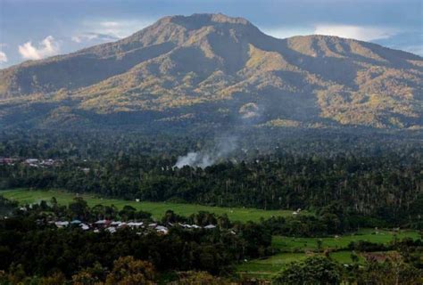 Mitos Misteri Dan Legenda Gunung Tanggamus Lampung Indo1