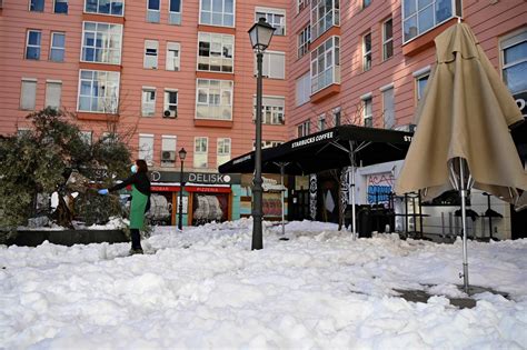 Espagne Tempête de neige historique Madrid toujours paralysée