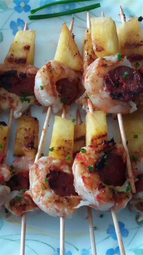 FloViCook Petites Brochettes Crevettes Chorizo Ananas