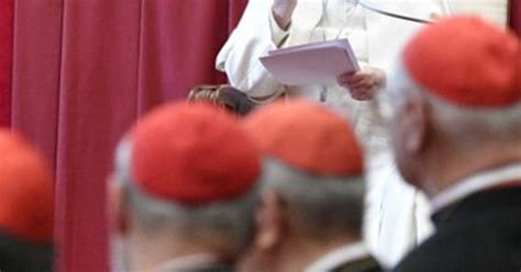 Papa Francesco alla Curia Romana a Gaza non è guerra è crudeltà