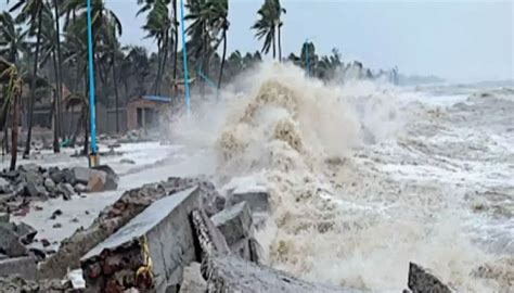 Cyclone Gulab To Hit Indian States Andhra Pradesh And Orissa Today