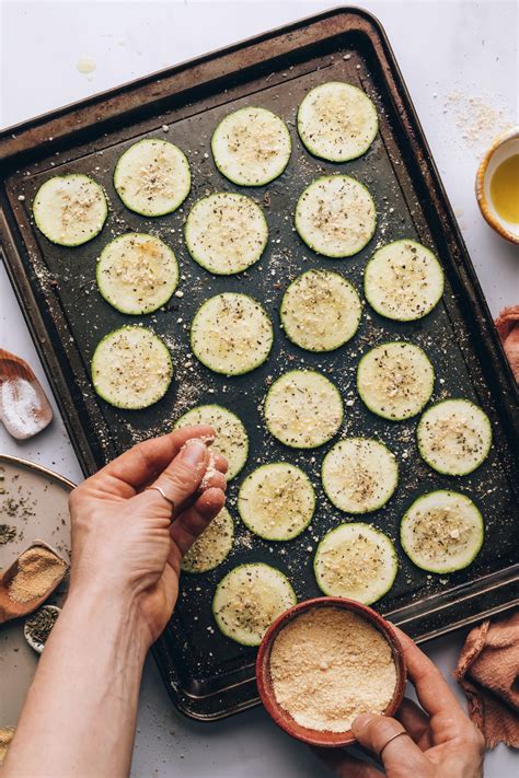 Baked Zucchini Slices With Vegan Parmesan Minimalist Baker Recipes