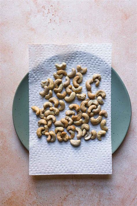 How To Roast Cashews At Room Five Easy Methods