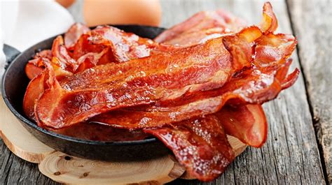 This Is What Eating Bacon Every Day Does To Your Body