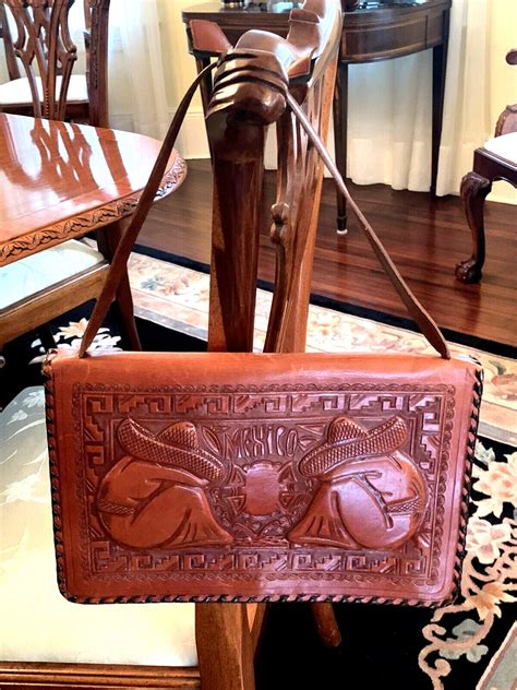 Rare Vintage Mexican Hand Tooled Leather Handbag Purs Gem