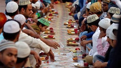 Ramadan 2022 रमजान के पाक महीने की कल से हो रही शुरुआत जाने क्या है