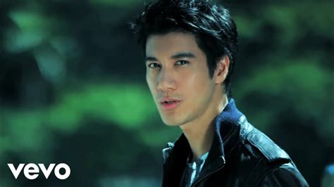 王力宏 Leehom Wang 依然愛你 Youtube