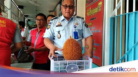 Geliat Kreativitas Warga Binaan Di Balik Tembok Lapas Blitar