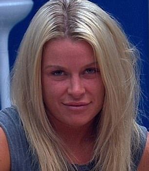 Skye Wheatley Poses In Bali Shower In Skimpy Bikini Daily Mail Online