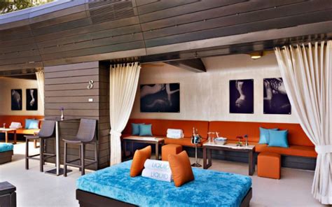 It's Pool Season: Here Are the 8 Best Pool Cabanas in Vegas | Las Vegas Direct