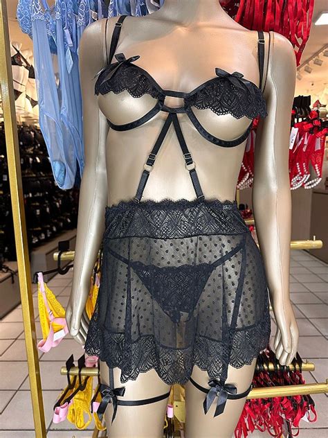 SEXY BELLE PRETO Desinibida Lingerie
