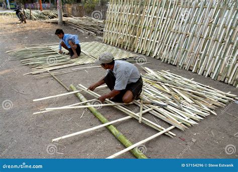 Weaving A Bamboo Mat Editorial Photo Image Of Craft 57154296