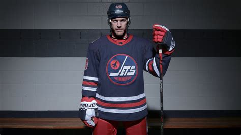 Winnipeg Jets Heritage Classic Jersey — UNISWAG