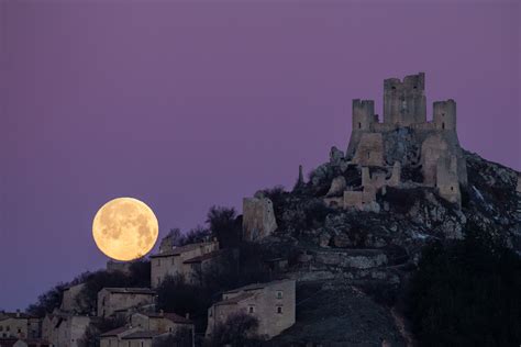 The Best Pictures Of The Full Moon In March