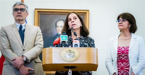 Ministra Antonia Urrejola Y Subsecretaria Ximena Fuentes Abordan Agenda