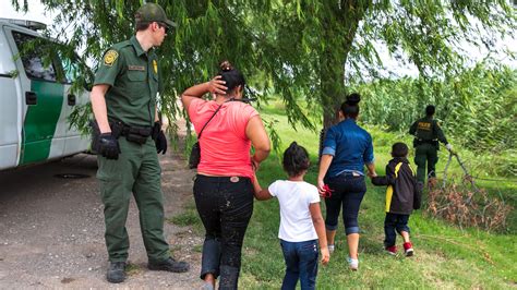 Donald Trump Postergó Por Dos Semanas Redadas Contra Migrantes Infobae