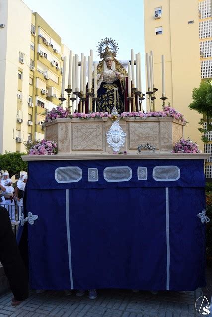 Galería Procesión de la Virgen de la Soledad en la Barriada de Los