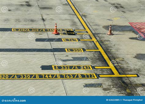 Airplane Apron Markings Stock Image Image Of Transportation 63622885