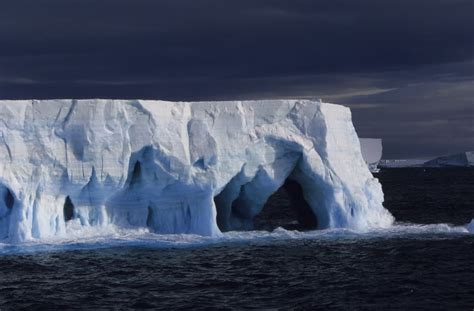 Newly discovered caves in Antarctica could house unknown life - AOL News