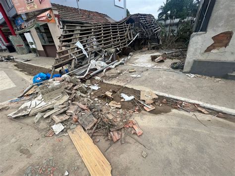 Atingiu Metade Da Cidade Diz Prefeita De Trombudo Central Sobre