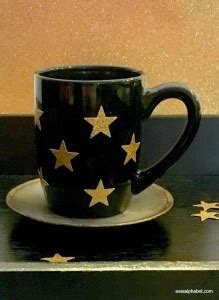 DIY Gold Glitter Star Coffee Mugs - Ava's Alphabet