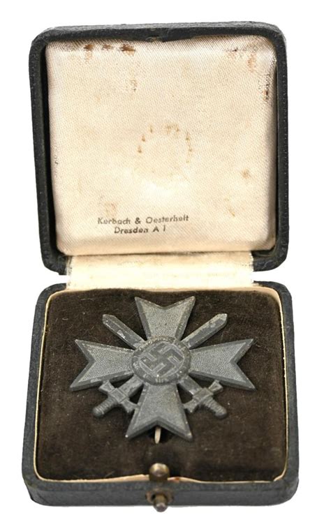 Worldwarcollectibles German Cased War Merit Cross St Class With Swords