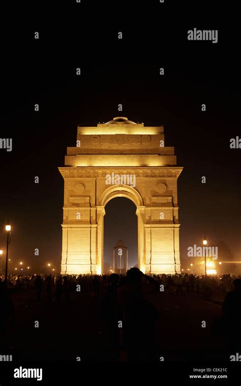 India Gate at night. New Delhi, India Stock Photo - Alamy