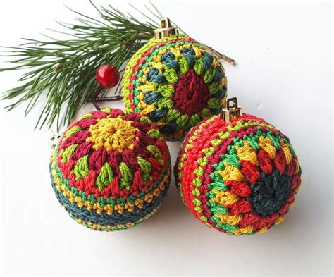 Christmas Baubles Free Pattern Annie Design Crochet Christmas