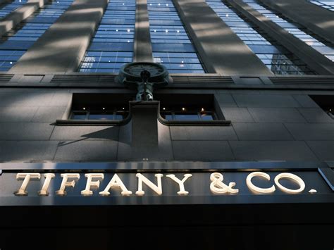 Fire breaks out in basement of New York City’s iconic Tiffany store ...