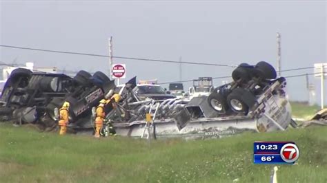 Oil Tanker Spills Fuel After Crash Involving Several Semi Trucks Wsvn