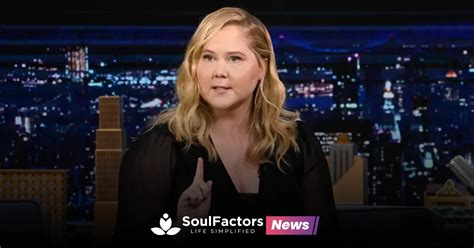 Amy Schumer Reveals Endometriosis As Reason For Her Puffy Face