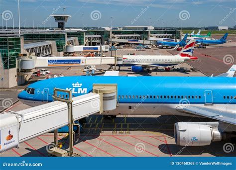 Klm Schiphol Airport Gate Editorial Stock Photo Image Of Commercial