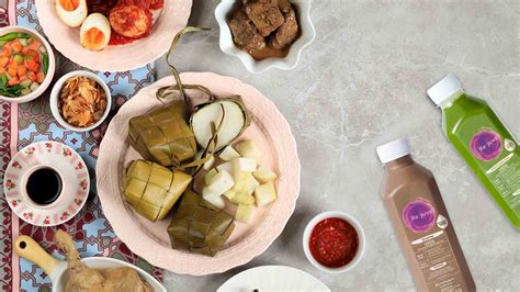 Menu Lebaran Yang Wajib Ada Di Rumah