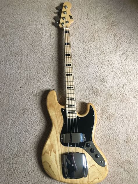 Ivy Jazz Bass Guitar For Sale In Wasco Ca Offerup