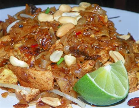 Phad Thai Recipe - Genius Kitchen